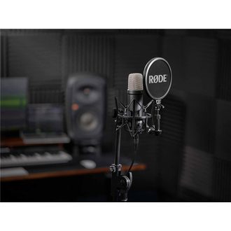 RØDE NT 1 Signature Series Black - kondenzátorový studiový mikrofon - 1ks