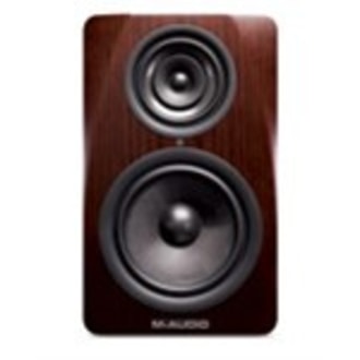 M-Audio M3-8 - 3-pásmový studiový monitor, 8+5+1", Tri-Amp,220W,dřevo