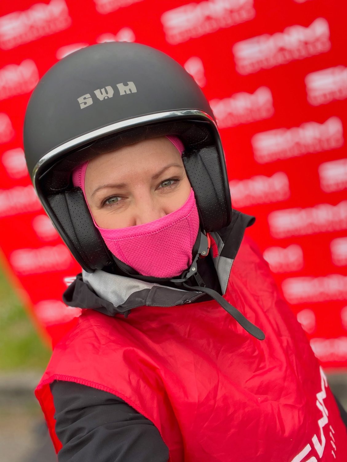 funkční kukla nanosilver Moto Gymkhana závody