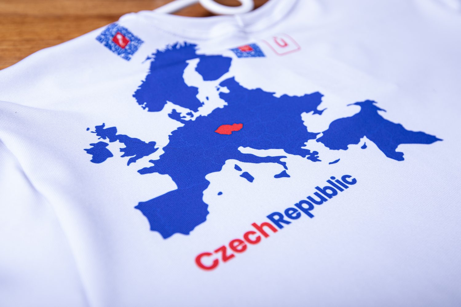 Detail mapy ČR na tričku