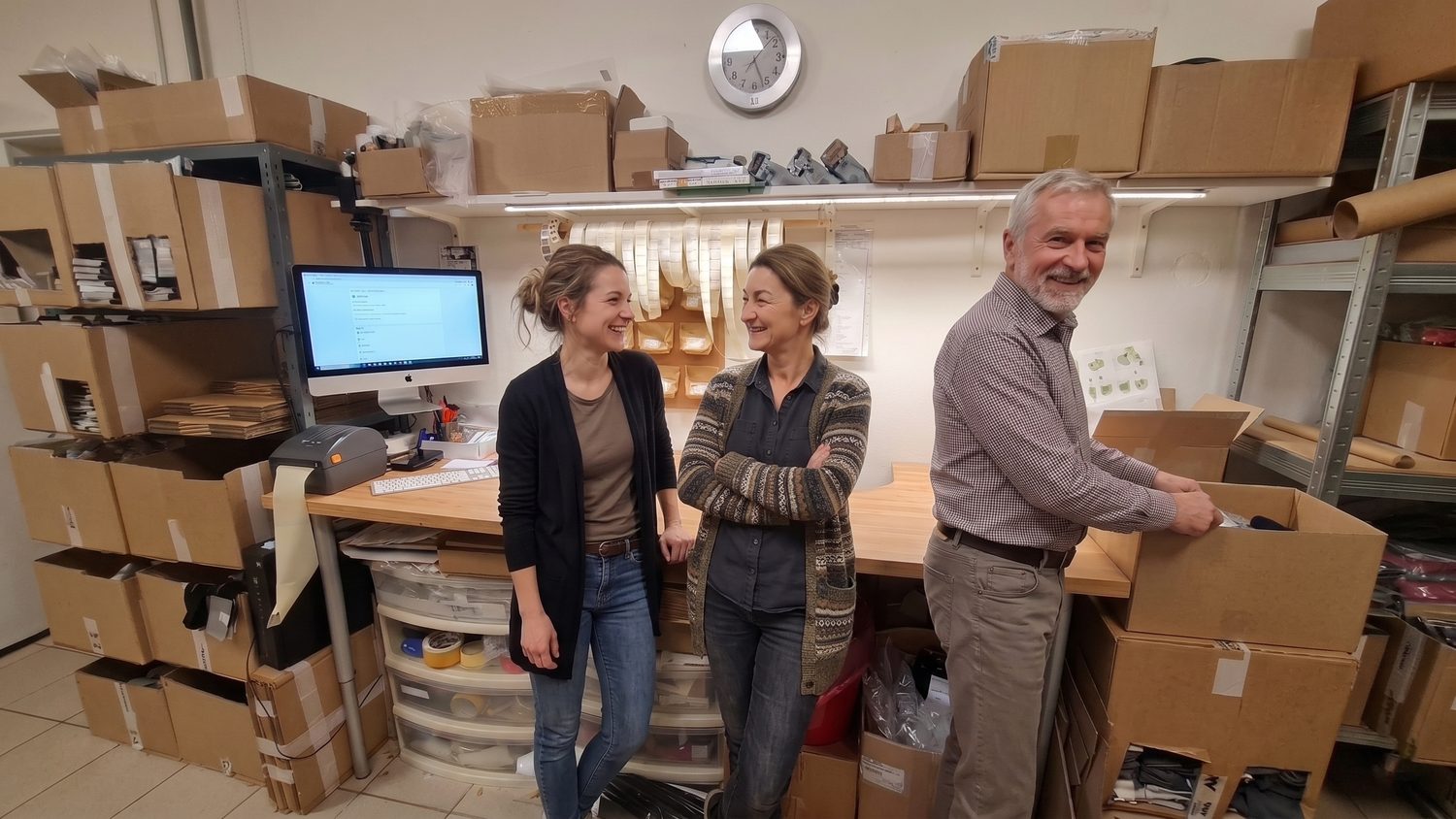 ilustrační obrázek pracovníka distribuce nanosilver