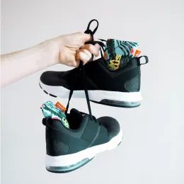 Odstraňovač zápachu do bot SmellWell Active - deodorizér s vůní