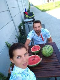 Náročný trip na kolech s konzumací živé stravy a výživových doplňků. Dá se to zvládnout?