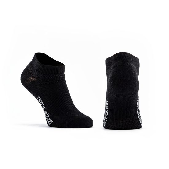 Kotníkové tenké ponožky nanosilver černé