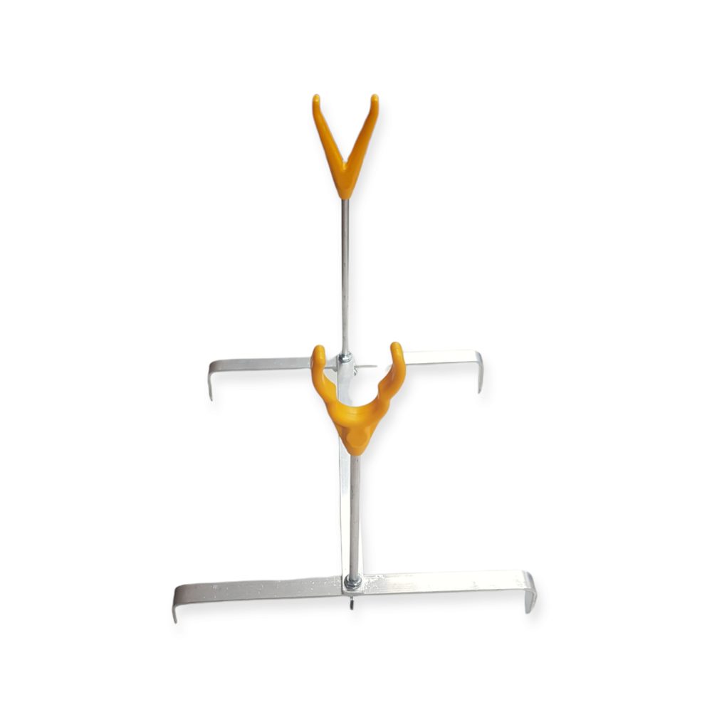 Daemons Stojan na dírkové pruty