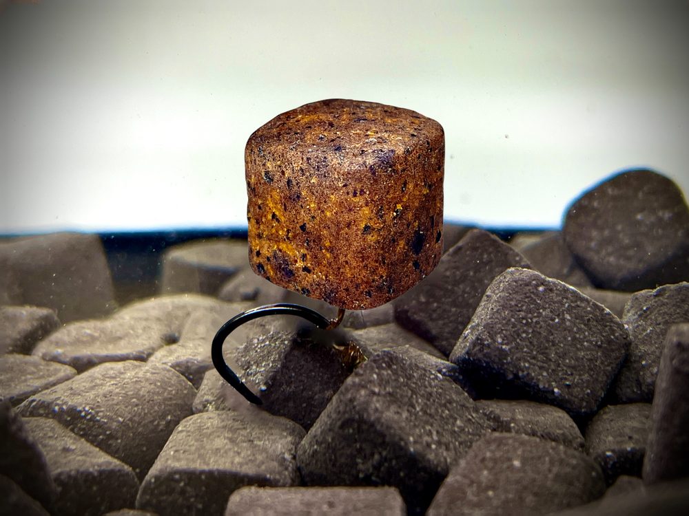 E-shop LK Baits CUC! Nugget Balanc 17mm 150ml - Smoked Liver,LK Baits CUC! Nugget Balanc 17mm 150ml - Smoked Liver