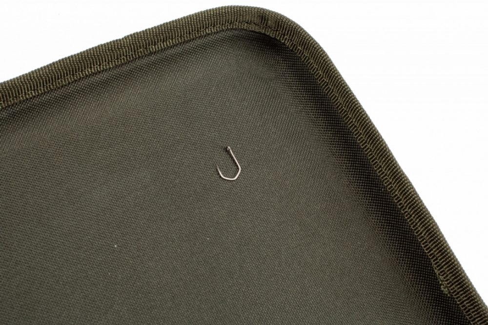 Nash Magnetická podložka Magnetic Bivvy Tray - Large