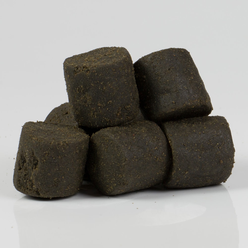 Mikbaits Pelety Mamut&Halibut - Mamut Halibut 28mm 1kg