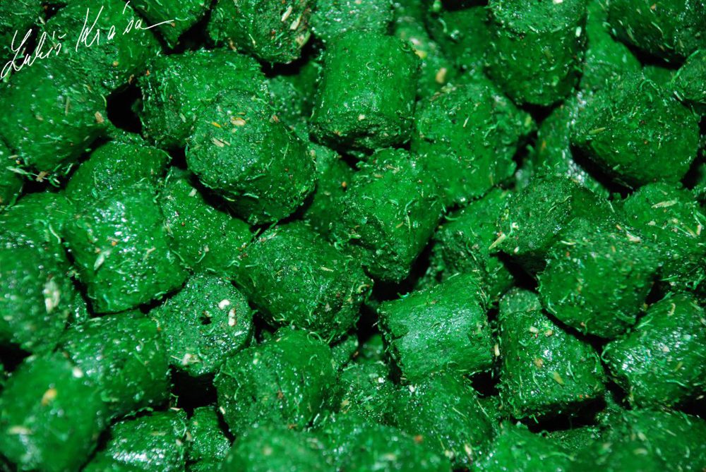 LK Baits Pelety Euro Economic Amur Special 1kg