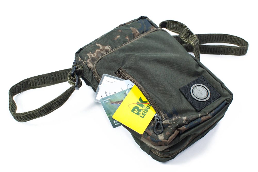 E-shop Nash Taška přes rameno Scope OPS Security Stash Pack,Nash Taška přes rameno Scope OPS Security Stash Pack