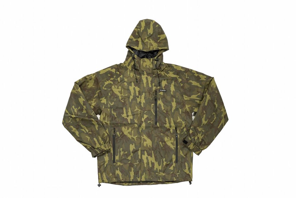 E-shop Sonik rybářská bunda Lightweight Jacket Camo XXL