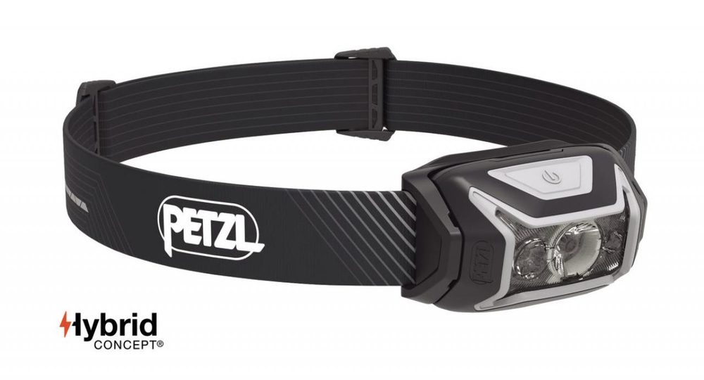 Fotografie Petzl Čelovka Actik Core - Černá