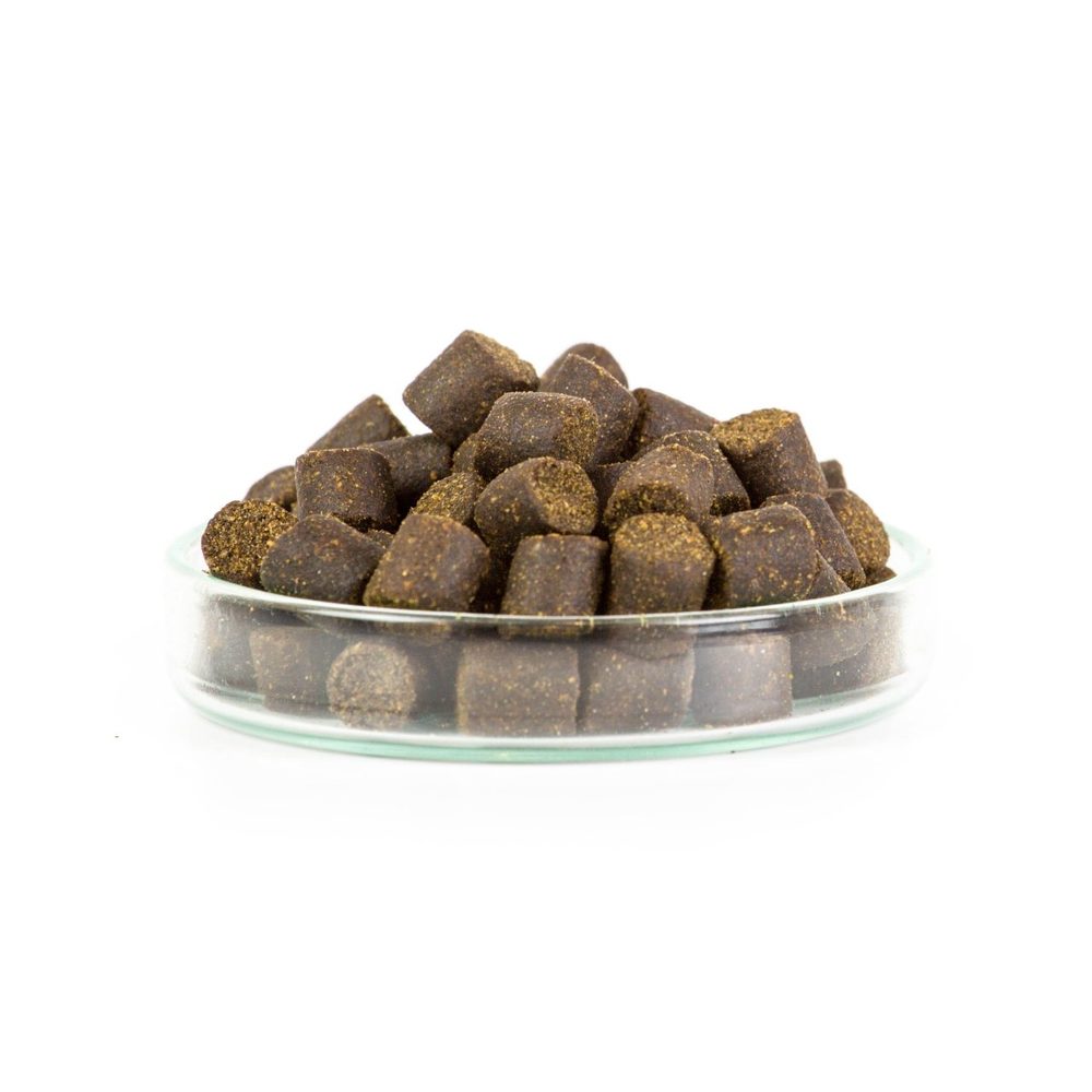 E-shop Mikbaits Pelety Pstruží granule 1kg - 8mm,Mikbaits Pelety Pstruží granule 1kg - 8mm