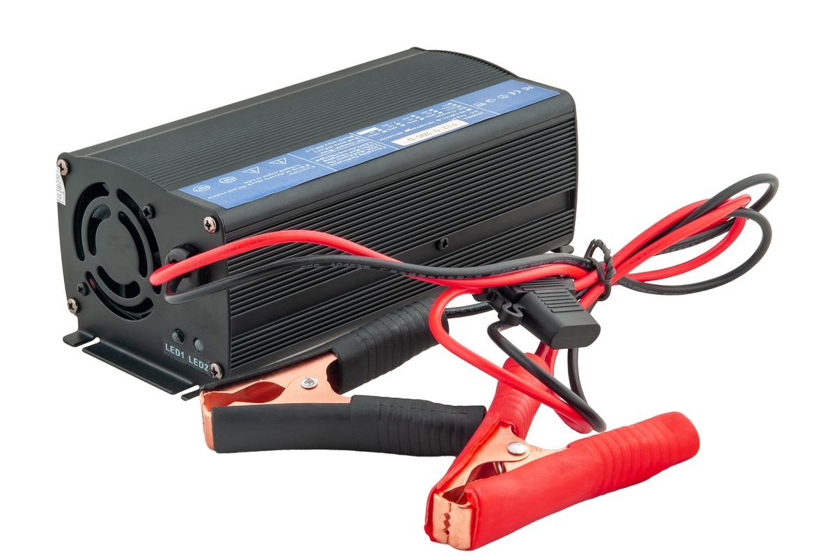 WILSTAR Nabíječka 12V/20A pro sodíkové akumulátory