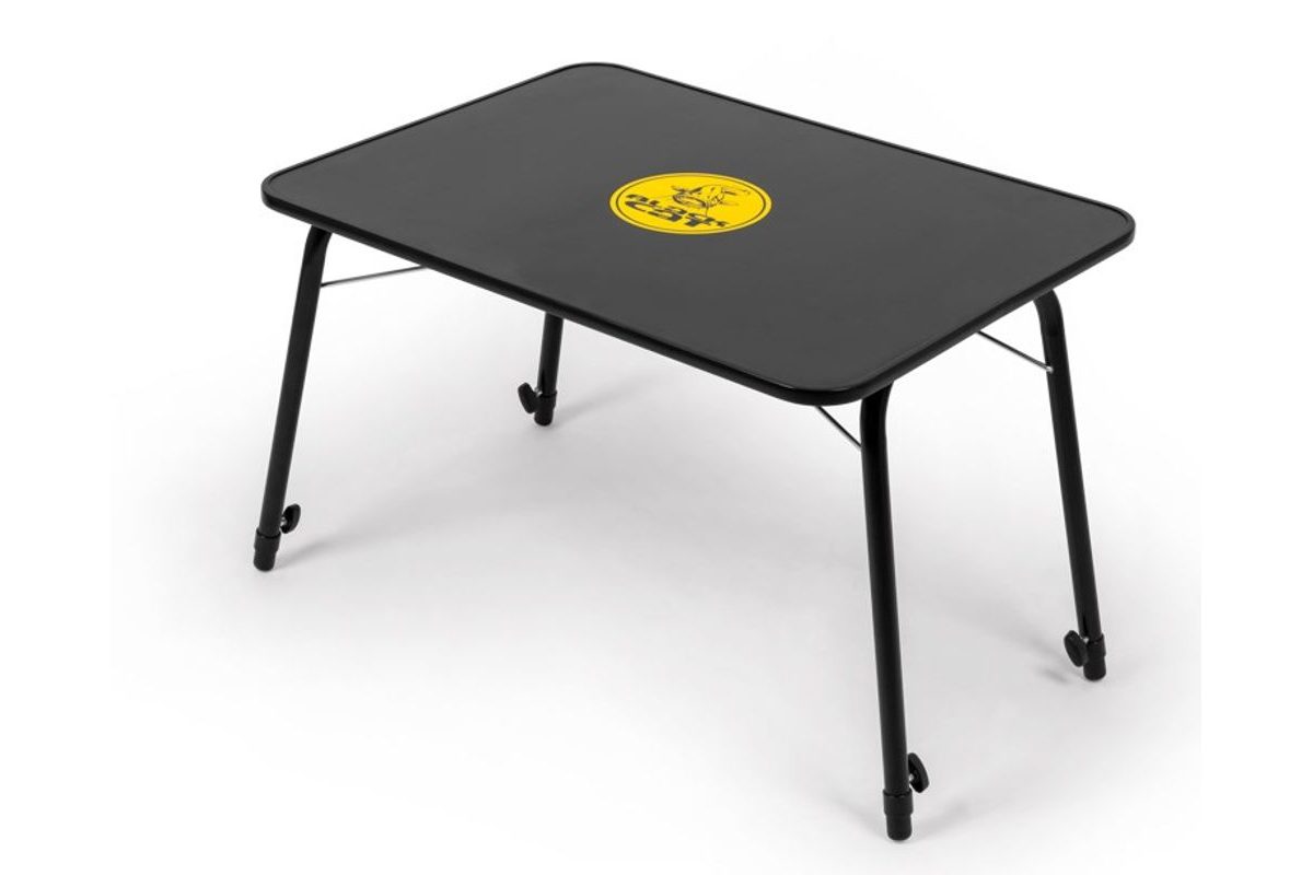 Black Cat Stolek Session Table