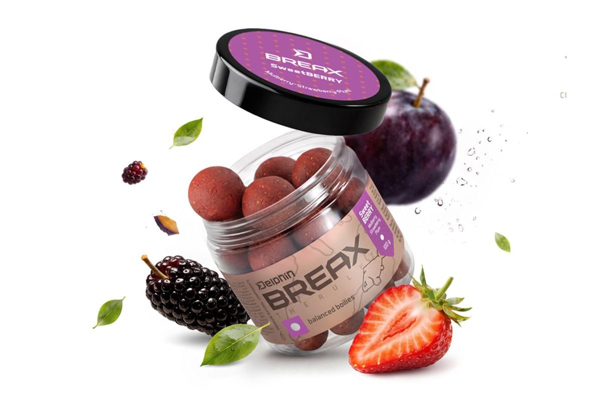 Delphin Vyvážené boilies BreaX/SweetBERRY Moruše-Jahoda-Švestka 100g