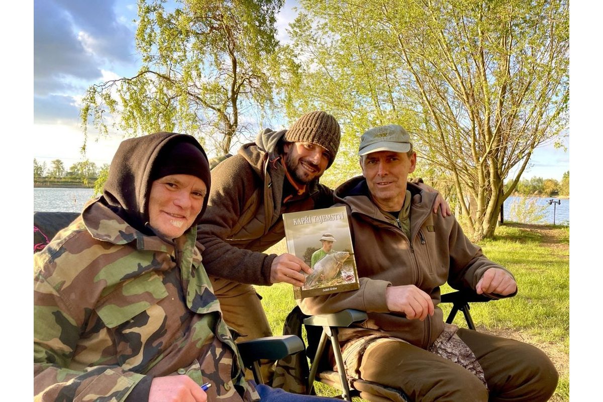 LK Baits Kniha Kapří tajemství Limitovaná Edice s podpisy