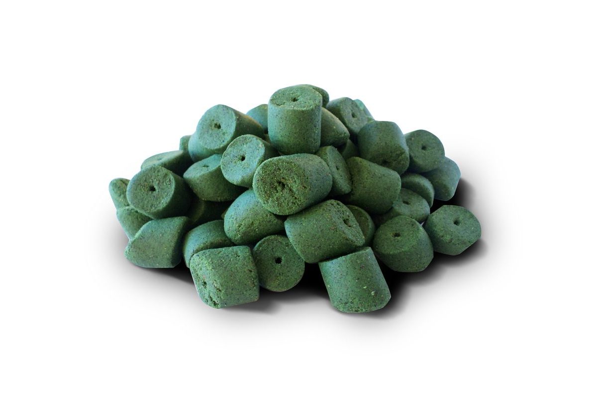 Chyť a pusť Pelety Orlická mušľa 20mm s dierou 900g