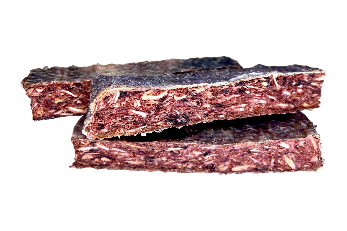 LK Baits Pet Luxusní řez ze sušené Tresky s brusinkami 4ks