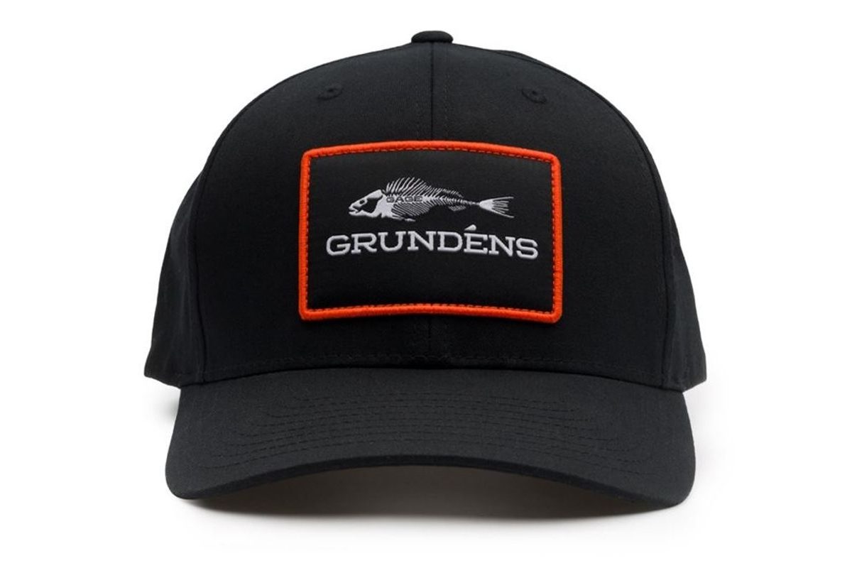 Grundéns Kšiltovka Fish Bones Trucker 312 Black/Charcoal O/S