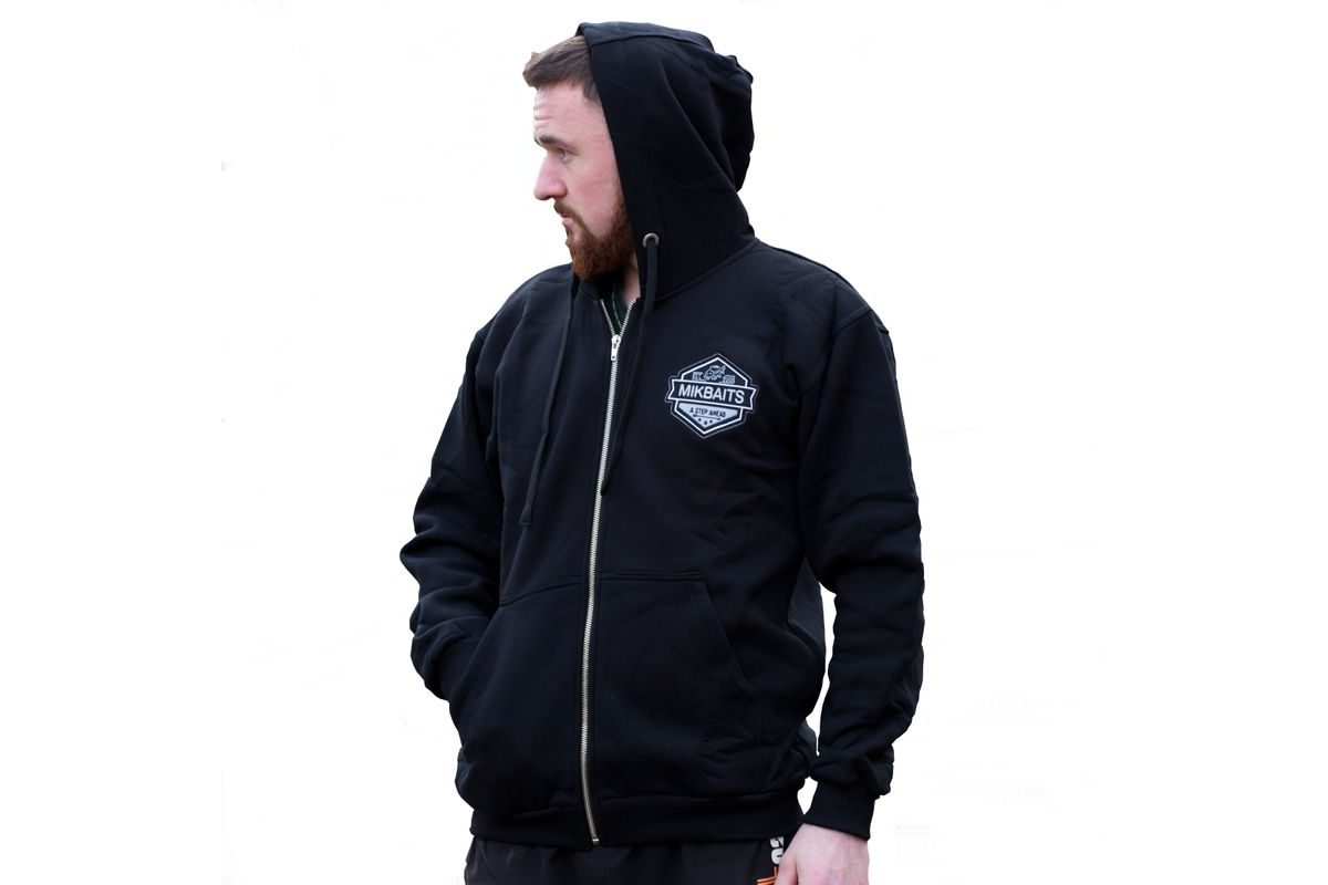 Mikbaits Mikina Fans Team čierna s kapucňou