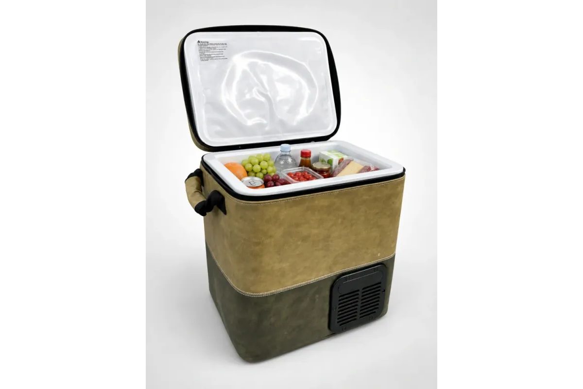 Boatman Kompresorová lednice 18L USB-C 12/24/230 V