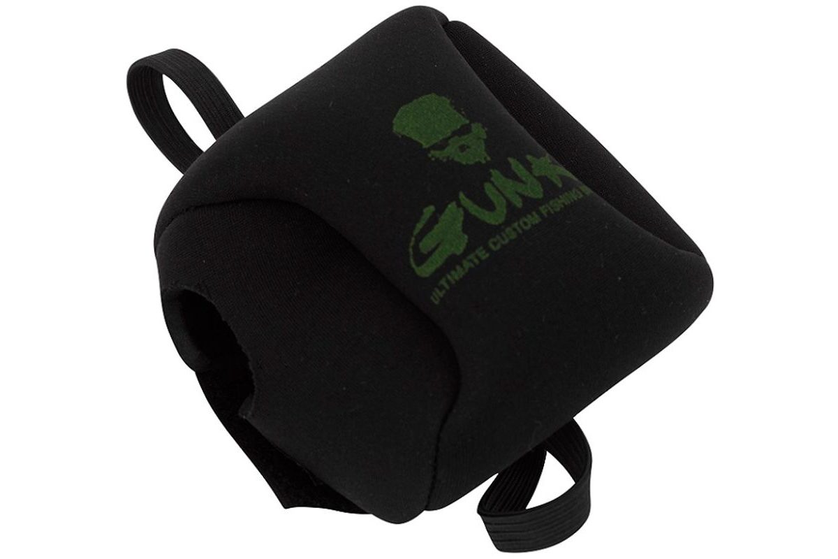 Gunki Neoprenový obal na naviják Baitcast Gunki