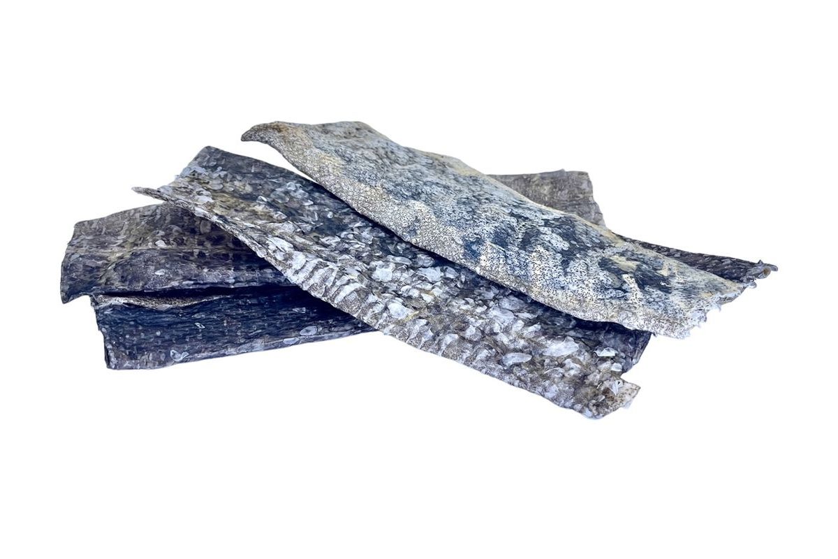 LK Baits Pet Luxusní plátky z kůže tresky 30g