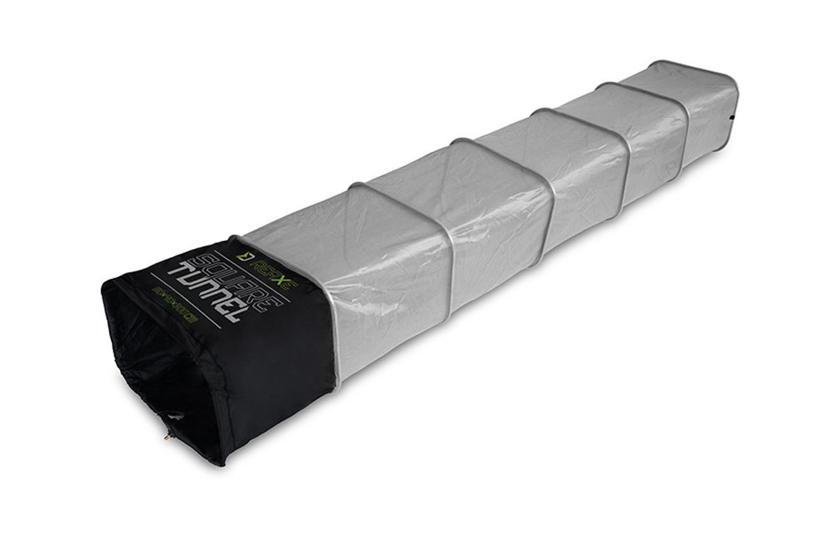 Delphin Vezírek Reaxe Square Tunnel