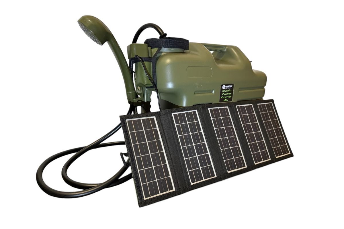 Holdcarp Set Sprcha, kanystr a solární panel Rechargeable Camping Shower 18L + Solar 10W