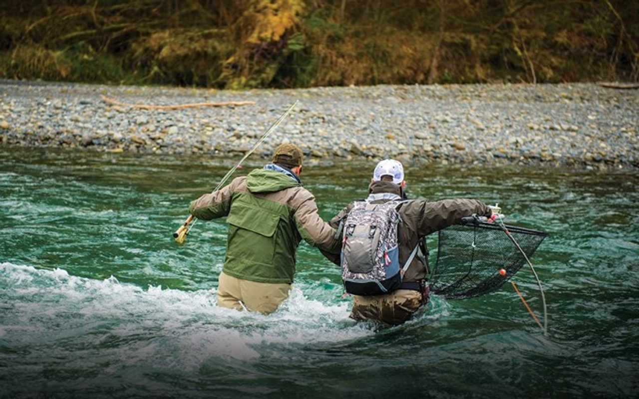 6 tipů, jak bezpečně přebrodit divokou řeku