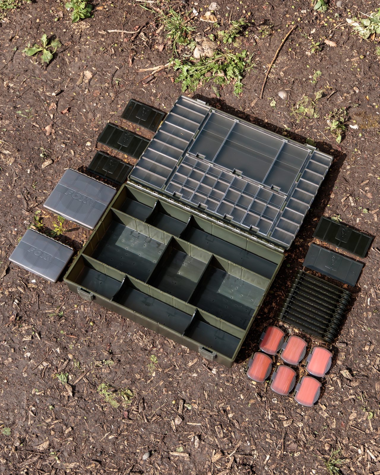 Fox Box Edges 'Loaded' Large Tackle Box | Chyť a pusť