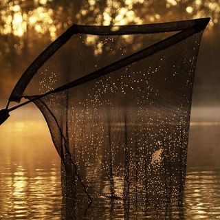 Nash Podběrák Air Force F20 Landing Net 46'