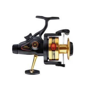 Shimano Naviják Sahara 2500 RD