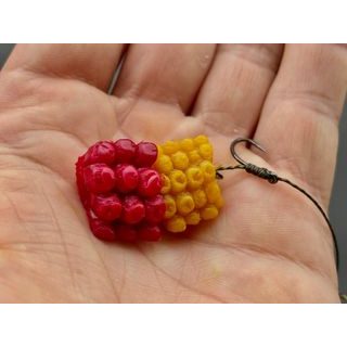 LK Baits Dipovaná rybka Predátor