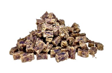 LK Baits Pet Sušené hovězí kostky 100g