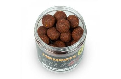 Mikbaits Boilie v dipu Spiceman 250ml