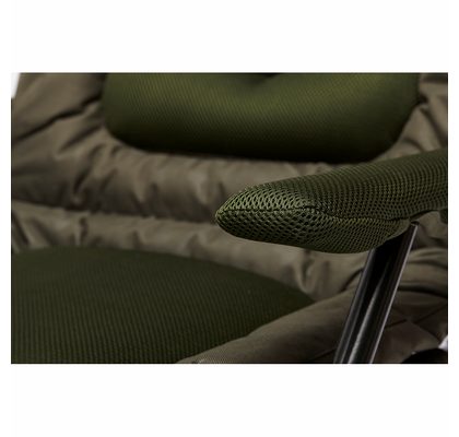 Trakker Křeslo komfortní s područkami Levelite Camo Longback Recliner