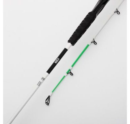 Madcat Prút UV Series Heavy Duty 270cm 200-300g