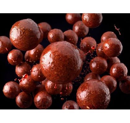Delphin Boilies v dipe BreaX/HotHELL Robin red-Chilli-Fr.Klobása 200ml