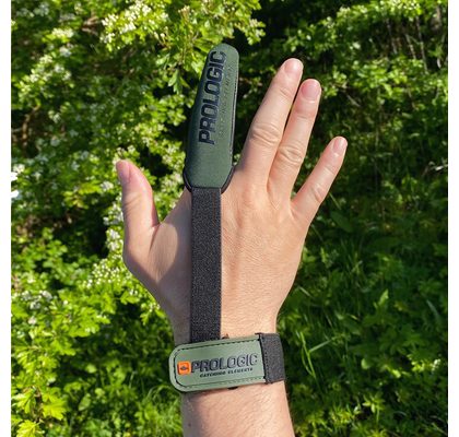 Nash Nahazovací rukavice Spot On Casting Glove