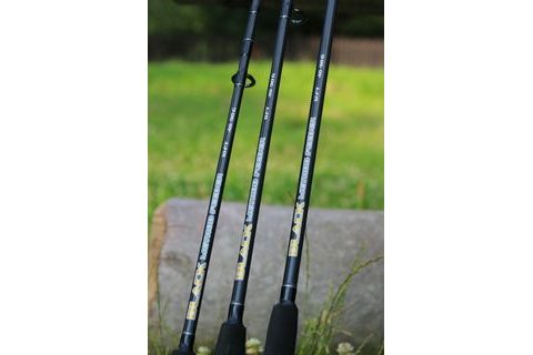Giants Fishing Prut Black Method Feeder 11ft 40-90g