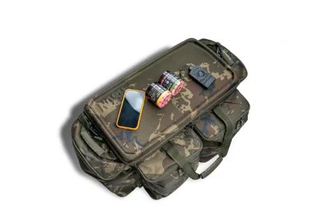 Nash Taška Subterfuge Carryall XL 90L