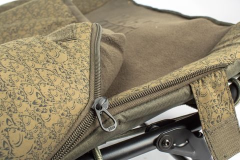 Nash Lehátko Tackle Sleep System