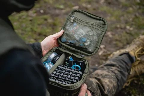 Nash Pouzdro Subterfuge Tackle Pouch Small