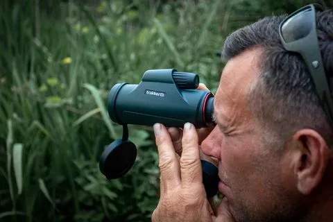 Trakker Dalekohled Optics 10x42 Monocular