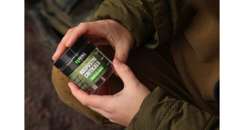 Nikl Rozpustné Criticals boilie Scopex & Squid 250ml