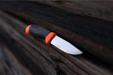 Morakniv Nůž Companion (S) Hi-Vis Orange blistr