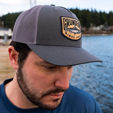 Grundéns Kšiltovka King Trucker Charcoal O/S