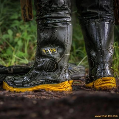 Vass Prsačky VASS Hybrid 700